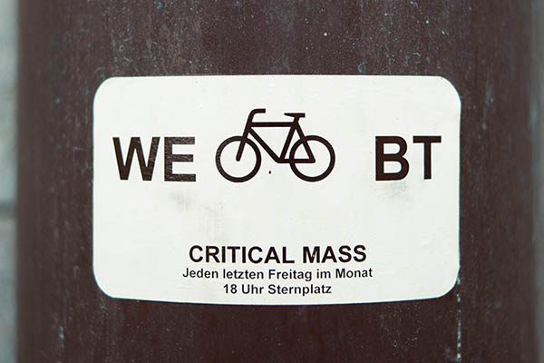 临沂抖音直播沟通避坑指南：违禁词排查与解决方案